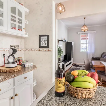 Away From Apartamento Canical (Madeira)