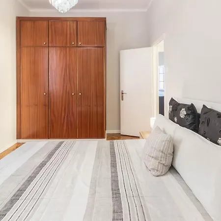 Apartment Away From Canical (Madeira)