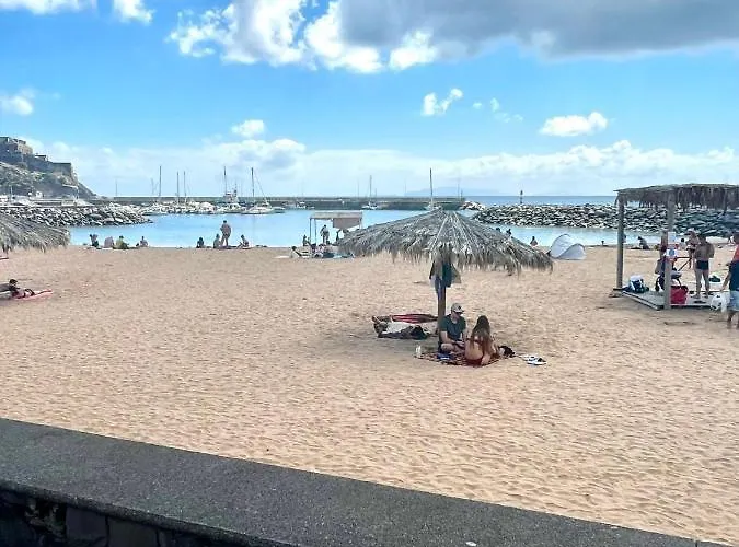 Away From Appartement Canical (Madeira)