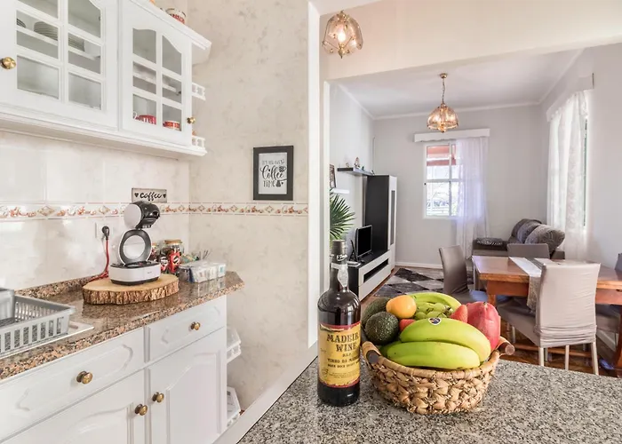 Away From Appartement Canical (Madeira)